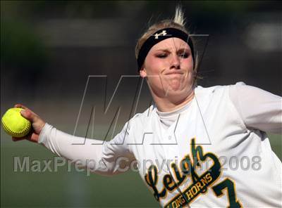 Thumbnail 2 in Live Oak @ Leigh photogallery.