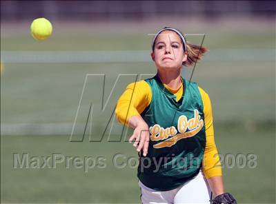 Thumbnail 1 in Live Oak @ Leigh photogallery.
