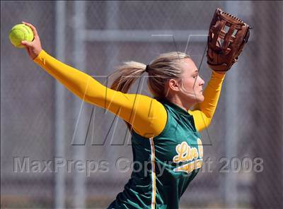 Thumbnail 2 in Live Oak @ Leigh photogallery.