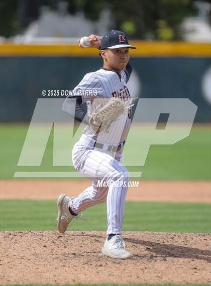 Thumbnail 2 in Etiwanda vs. Mountain Ridge (National Classic) photogallery.