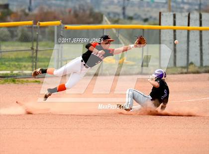 Thumbnail 2 in Miyamura @ Gallup photogallery.