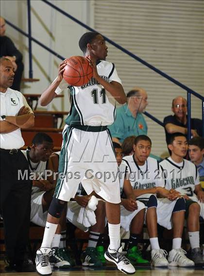 Thumbnail 3 in Sacramento vs. El Cerrito (Gridley Invitational) photogallery.