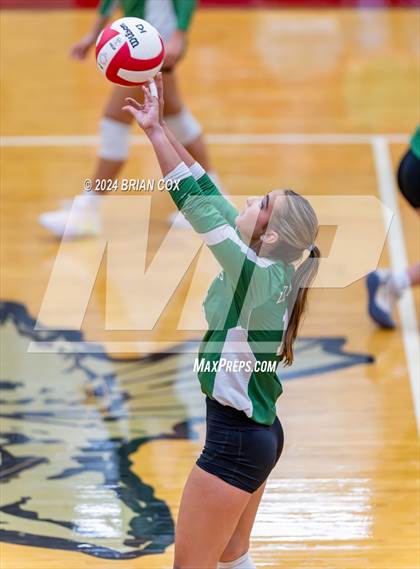 Thumbnail 3 in Valley Springs @ Flippin photogallery.