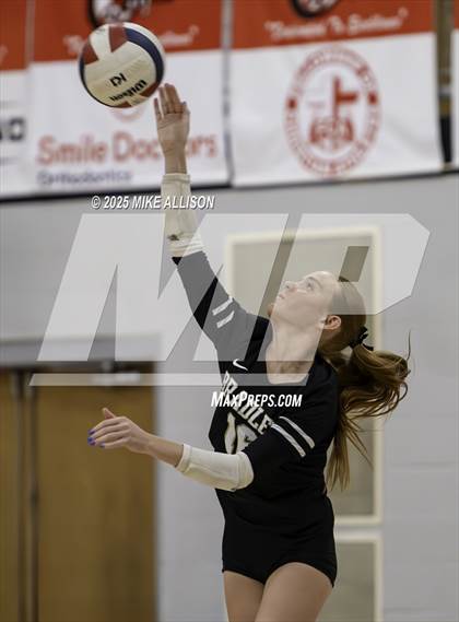 Thumbnail 1 in Bradley Central @ Ooltewah photogallery.