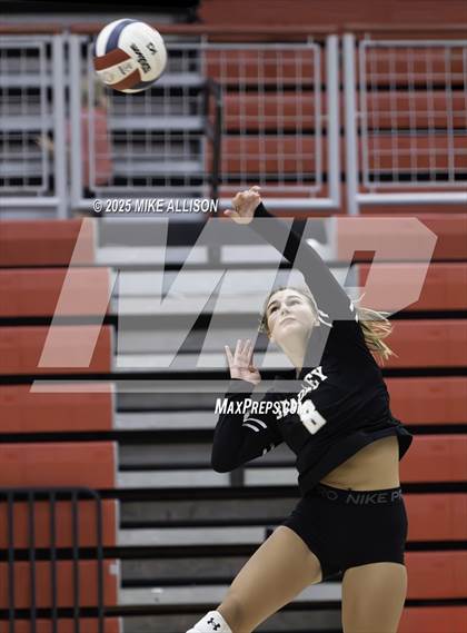 Thumbnail 2 in Bradley Central @ Ooltewah photogallery.