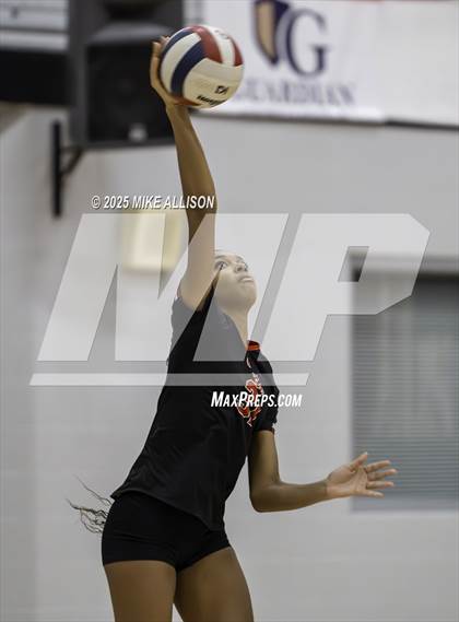 Thumbnail 1 in Bradley Central @ Ooltewah photogallery.