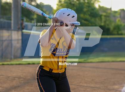 Thumbnail 2 in Lake Braddock @ South County photogallery.