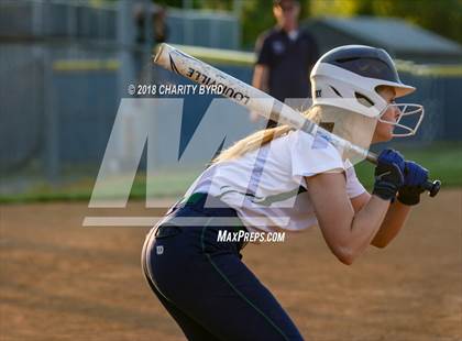 Thumbnail 1 in Lake Braddock @ South County photogallery.