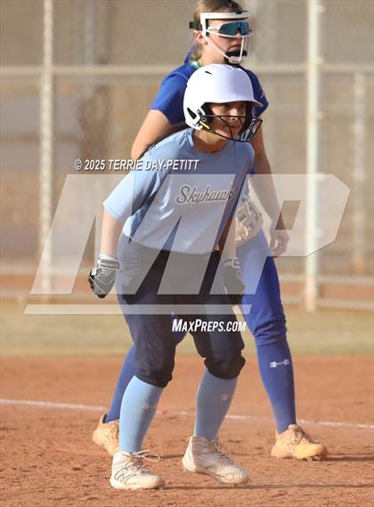 Thumbnail 2 in Deer Valley vs. Xavier College Prep photogallery.