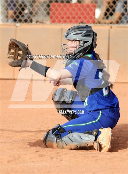 Thumbnail 1 in Deer Valley vs. Xavier College Prep photogallery.