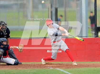 Thumbnail 1 in Central Catholic vs. Central Private (LHSAA 1A Regional Playoff) photogallery.