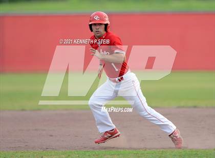 Thumbnail 2 in Central Catholic vs. Central Private (LHSAA 1A Regional Playoff) photogallery.