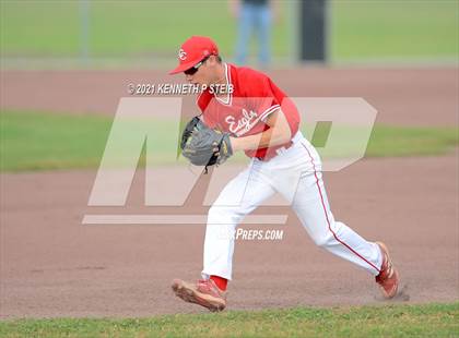 Thumbnail 1 in Central Catholic vs. Central Private (LHSAA 1A Regional Playoff) photogallery.
