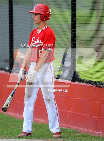 Thumbnail 2 in Central Catholic vs. Central Private (LHSAA 1A Regional Playoff) photogallery.