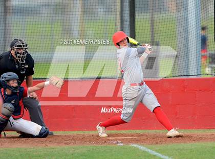Thumbnail 2 in Central Catholic vs. Central Private (LHSAA 1A Regional Playoff) photogallery.