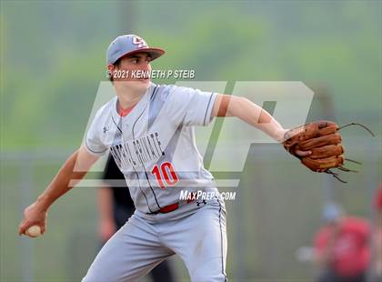 Thumbnail 3 in Central Catholic vs. Central Private (LHSAA 1A Regional Playoff) photogallery.