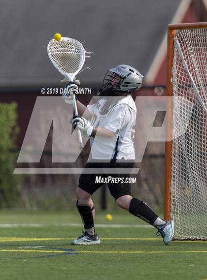 Thumbnail 2 in Waunakee vs University School of Milwaukee (WLF Round 2 Playoff) photogallery.