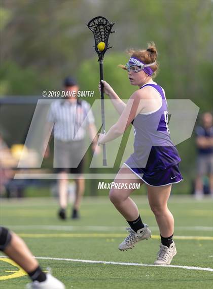 Thumbnail 1 in Waunakee vs University School of Milwaukee (WLF Round 2 Playoff) photogallery.
