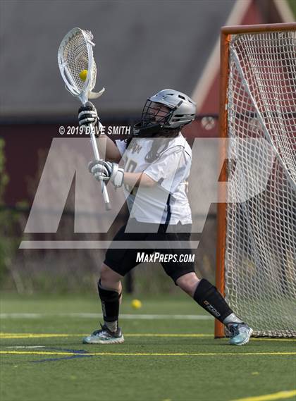 Thumbnail 1 in Waunakee vs University School of Milwaukee (WLF Round 2 Playoff) photogallery.