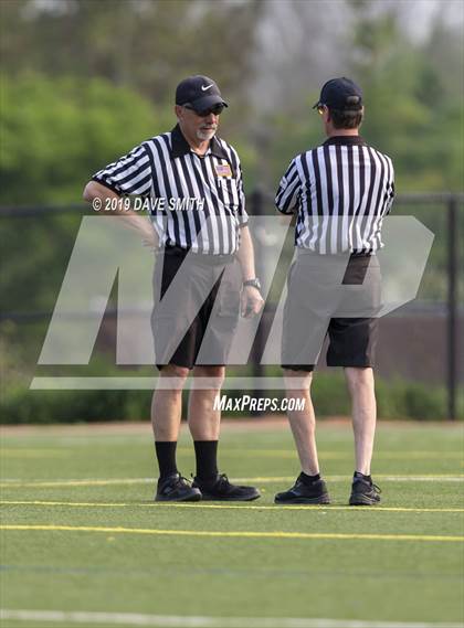 Thumbnail 1 in Waunakee vs University School of Milwaukee (WLF Round 2 Playoff) photogallery.