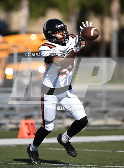 Thumbnail 1 in JV: Huntington Beach @ Foothill photogallery.