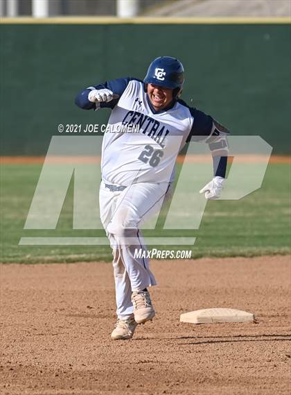 Thumbnail 2 in Pearsall @ Central Catholic photogallery.