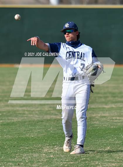 Thumbnail 2 in Pearsall @ Central Catholic photogallery.