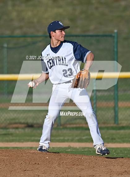 Thumbnail 2 in Pearsall @ Central Catholic photogallery.