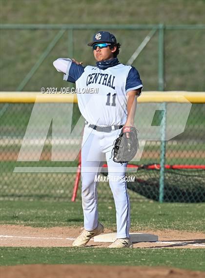 Thumbnail 2 in Pearsall @ Central Catholic photogallery.