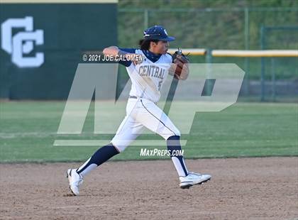Thumbnail 1 in Pearsall @ Central Catholic photogallery.