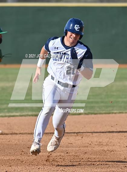 Thumbnail 3 in Pearsall @ Central Catholic photogallery.