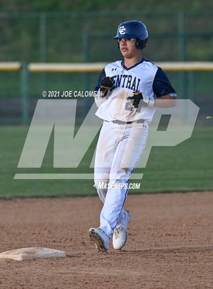 Thumbnail 2 in Pearsall @ Central Catholic photogallery.