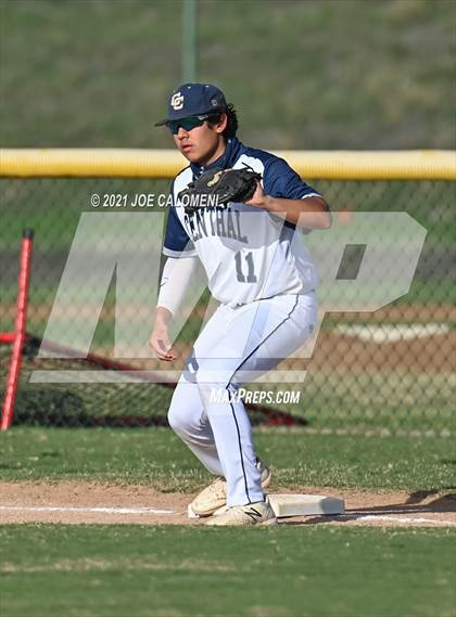 Thumbnail 3 in Pearsall @ Central Catholic photogallery.