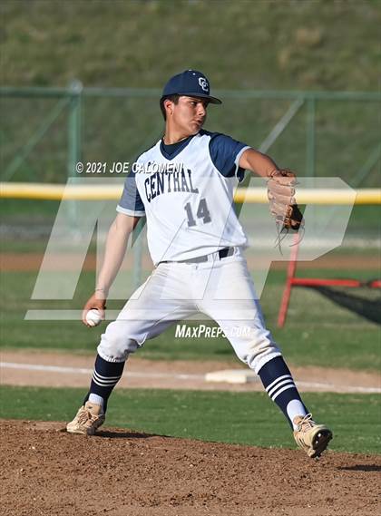 Thumbnail 3 in Pearsall @ Central Catholic photogallery.