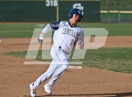 Thumbnail 1 in Pearsall @ Central Catholic photogallery.