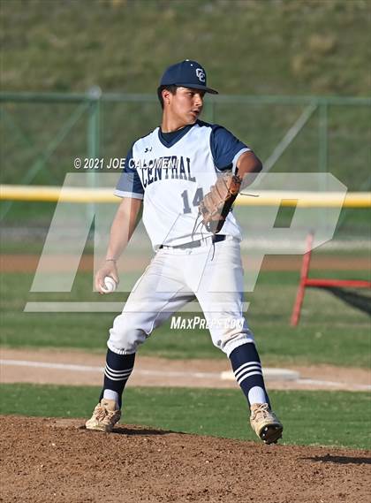 Thumbnail 2 in Pearsall @ Central Catholic photogallery.