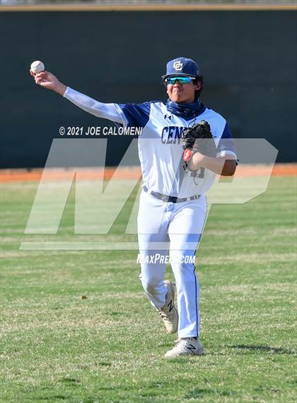 Thumbnail 2 in Pearsall @ Central Catholic photogallery.