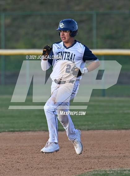 Thumbnail 1 in Pearsall @ Central Catholic photogallery.
