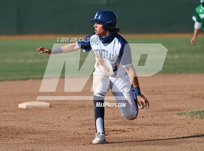 Thumbnail 2 in Pearsall @ Central Catholic photogallery.