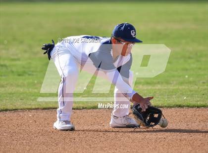 Thumbnail 1 in Pearsall @ Central Catholic photogallery.