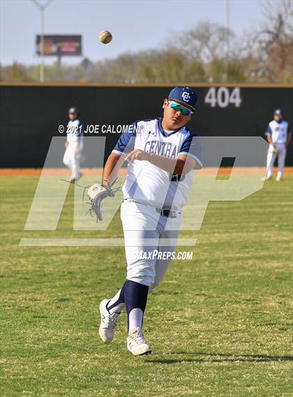 Thumbnail 3 in Pearsall @ Central Catholic photogallery.
