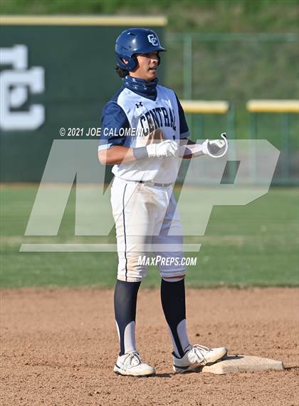 Thumbnail 2 in Pearsall @ Central Catholic photogallery.