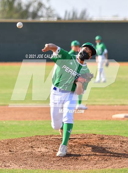Thumbnail 1 in Pearsall @ Central Catholic photogallery.