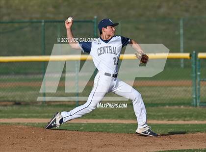 Thumbnail 3 in Pearsall @ Central Catholic photogallery.