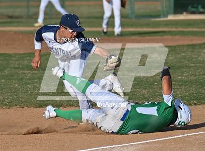 Thumbnail 1 in Pearsall @ Central Catholic photogallery.