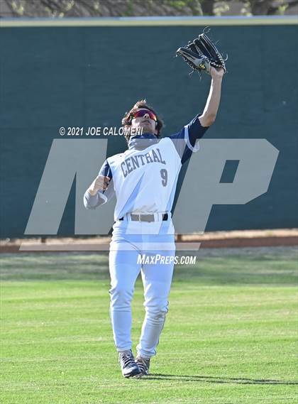 Thumbnail 3 in Pearsall @ Central Catholic photogallery.