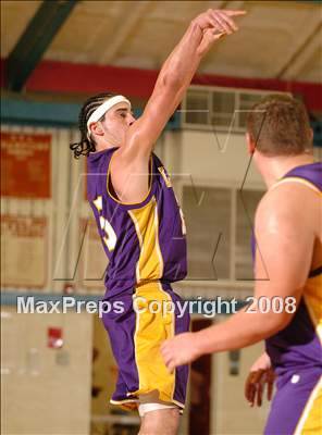 Thumbnail 1 in Live Oak vs. Chester (Love of the Game Invitational) photogallery.