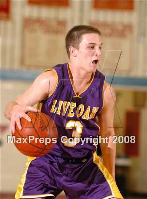 Thumbnail 2 in Live Oak vs. Chester (Love of the Game Invitational) photogallery.