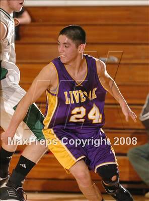 Thumbnail 2 in Live Oak vs. Chester (Love of the Game Invitational) photogallery.