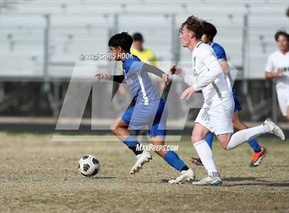 Thumbnail 2 in Tanque Verde vs Desert Christian (Ismael Arce Memorial Cup) photogallery.